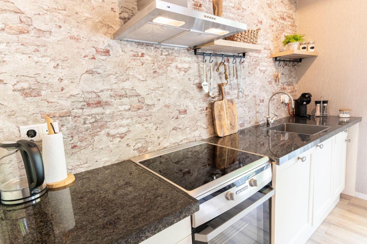 B&B The Wellness Cottage ดอร์เดรคท์ ภายนอก รูปภาพ